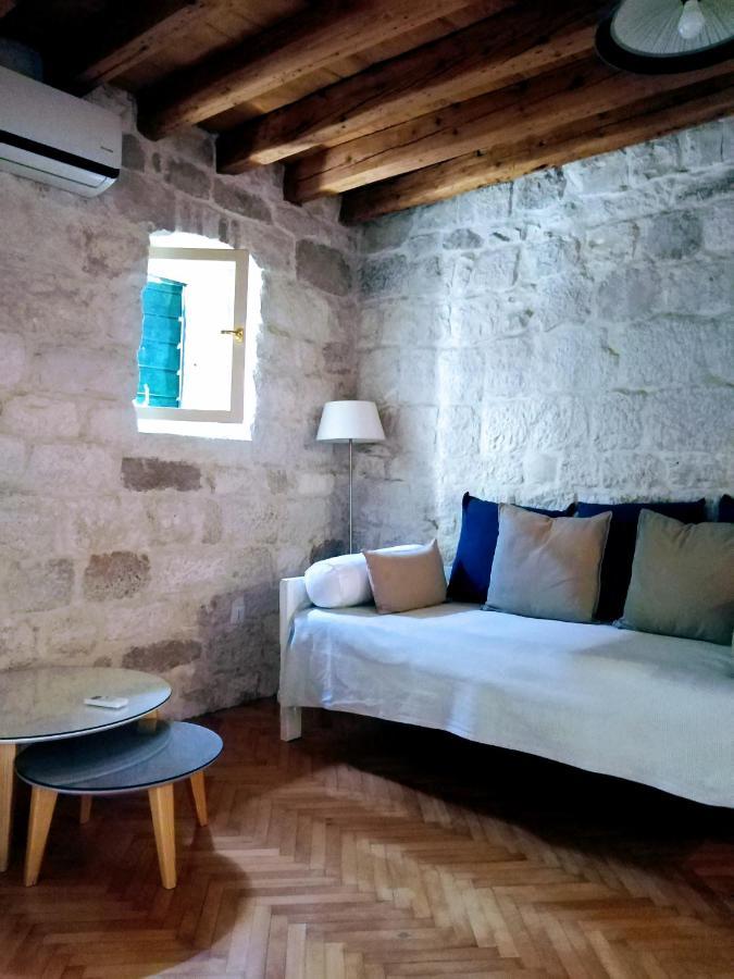 Rooms Livia Trogir Luaran gambar