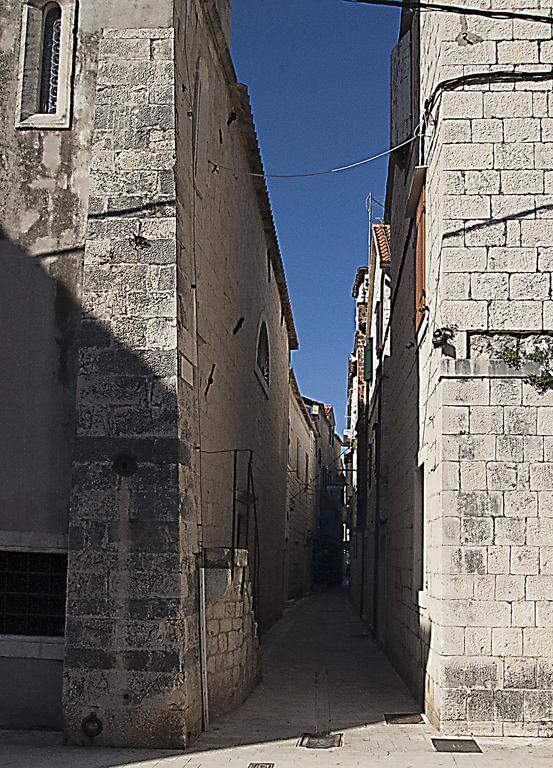 Rooms Livia Trogir Luaran gambar
