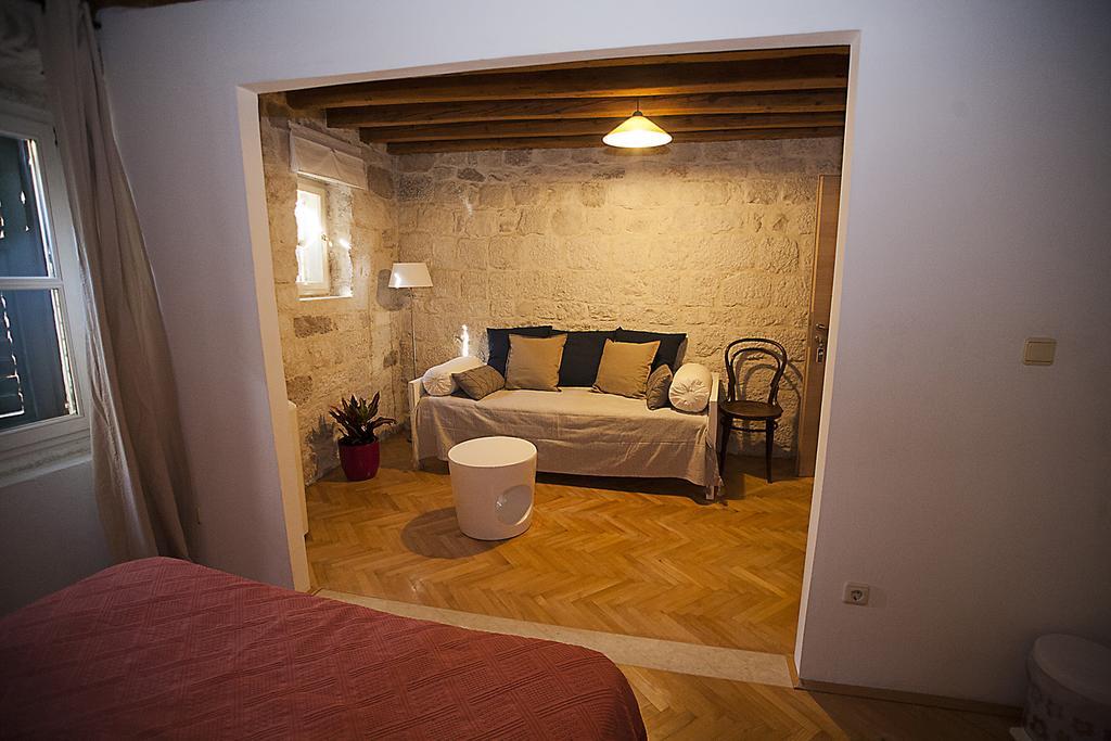 Rooms Livia Trogir Bilik gambar