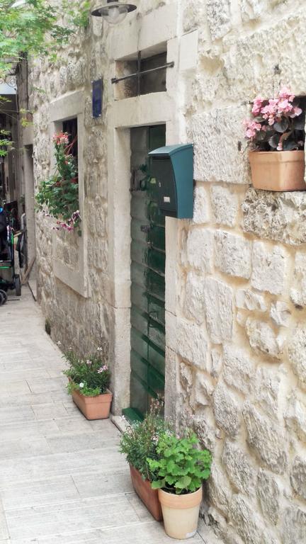 Rooms Livia Trogir Luaran gambar