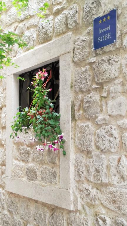 Rooms Livia Trogir Luaran gambar