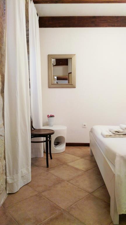 Rooms Livia Trogir Luaran gambar