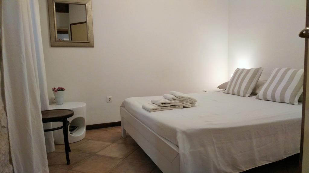 Rooms Livia Trogir Luaran gambar