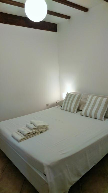 Rooms Livia Trogir Luaran gambar